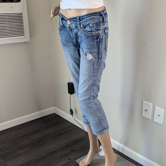 Vanity Premium Collection Curvy Jeans Cropped Capri Distressed Women's Size 28 - Picture 5 of 16